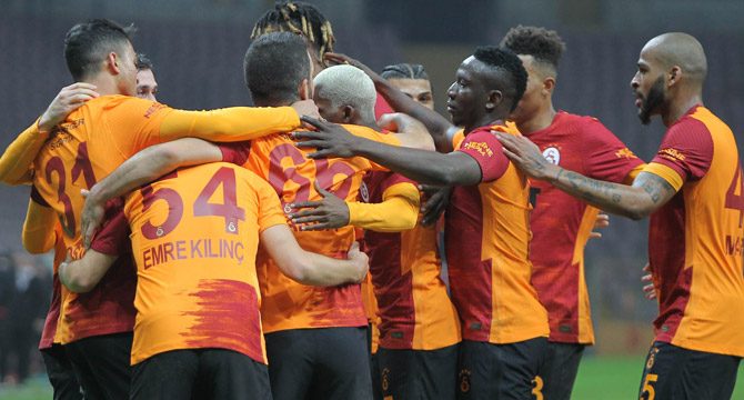 Galatasaray'ın şampiyonluk yürüyüşü sürüyor: Mostafa Mohamed durdurulamıyor