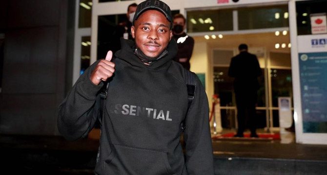 Fenerbahçeli Osayi Samuel'den, Özil ve Belözoğlu itirafı