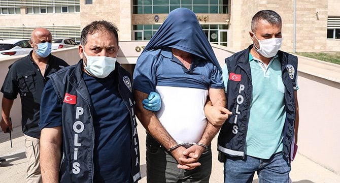 Eski özel harekat polisi, cinayeti sevgilisine itiraf etmiş