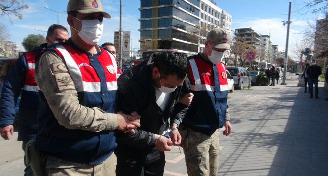 Kırmızı bültenle aranan terörist yakalandı