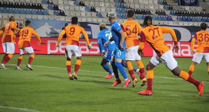 Galatasaray ligde 7 maçtır kazanıyor: En az gol yiyen takım oldu
