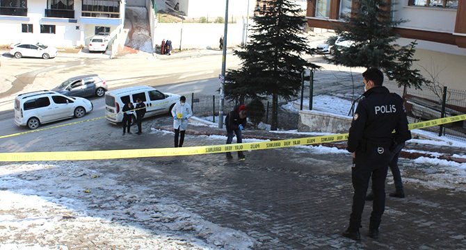 Bir kadın cinayeti daha… Sokak ortasında vurdular