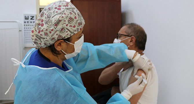 Bilim Kurulu Üyesi Taşova: "Aşı yapılan kişi taşıyıcı olabilir"