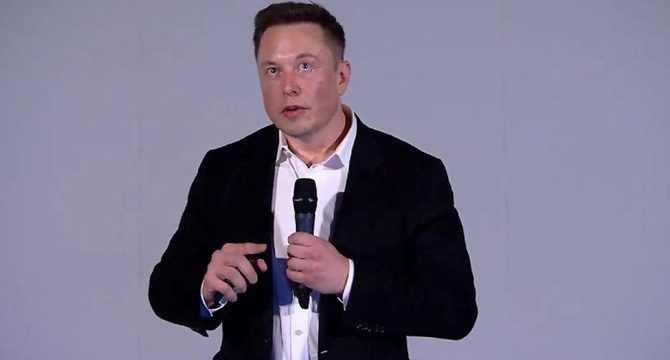 Elon Musk'tan karbon vergisi önerisi