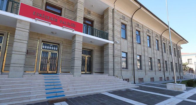 Eskişehir´de yürüyüş ve basın açıklamaları 15 gün yasaklandı
