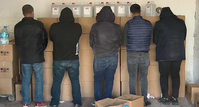 Ahırda 9 ton etil alkol ele geçirildi