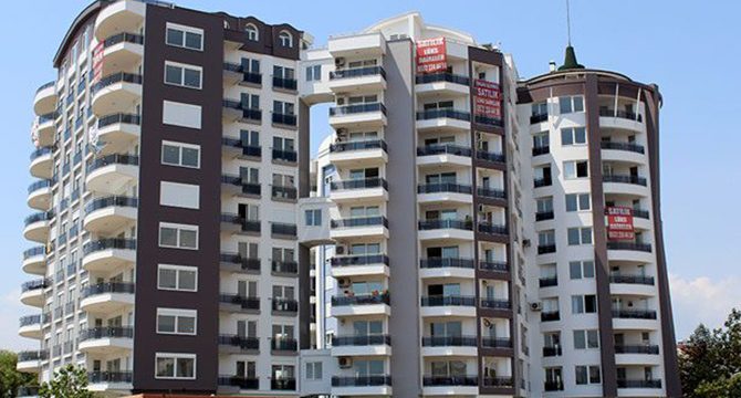 Konut satışları Ocak'ta yıllık yüzde 37.9 düştü