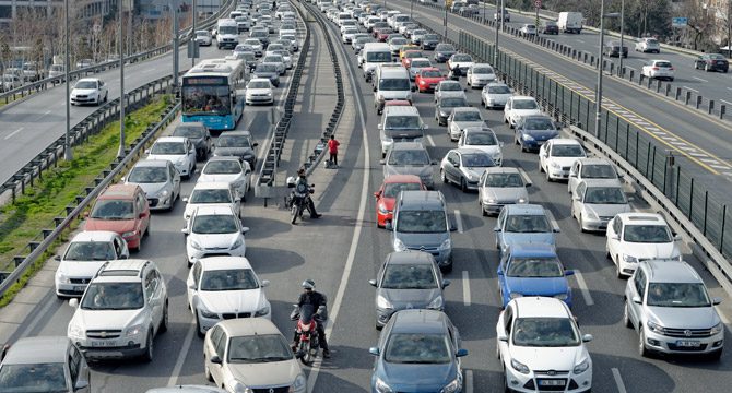 Milyonlarca sürücüyü ilgilendiren 'Ek Genelge' yayınlandı