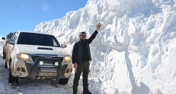 Şırnak'ta kar kalınlığı 5 metreye ulaştı