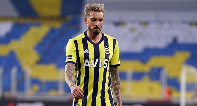 Jose Sosa: "Fenerbahçe kazanma geleneği olan bir kulüp"