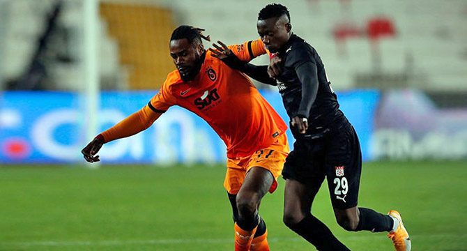 Galatasaray'a Luyindama için FIFA'dan iyi haber