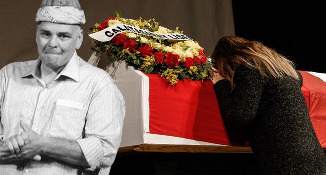 Usta oyuncu Rasim Öztekin gözyaşları içinde son yolculuğuna uğurlandı