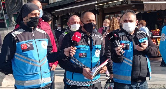 Motosikletli kuryeler isyan etti: Ya teslim edeceksin ya öleceksin