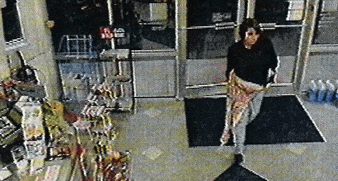 Bebeğini çöp kutusuna atan anneyi DNA'sı ele verdi