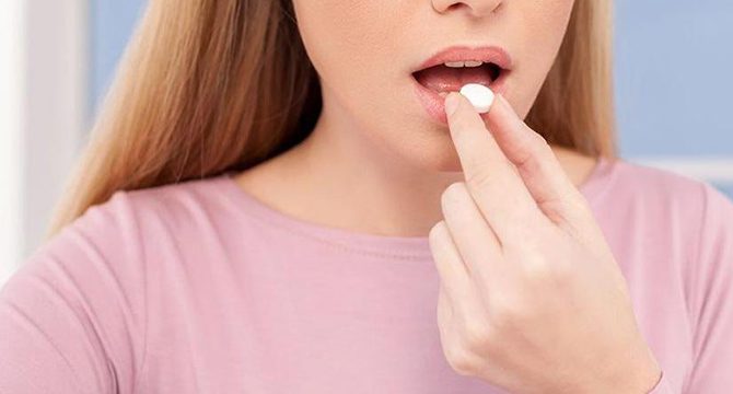 'Bilinçsiz antibiyotik kullanımı koronavirüsü ağırlaştırabilir'