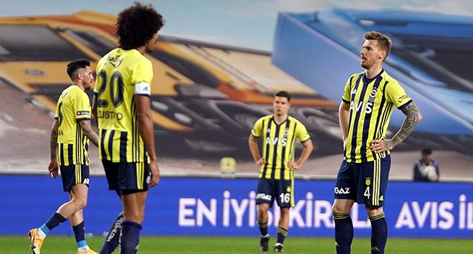 Fenerbahçe bu sezon 6 mağlubiyet ile rekor kırdı
