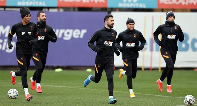 Galatasaray kritik virajda