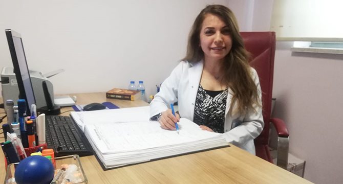 Koronavirüsü yenen hemşire: Doğum günümde öleceğimi düşündüm