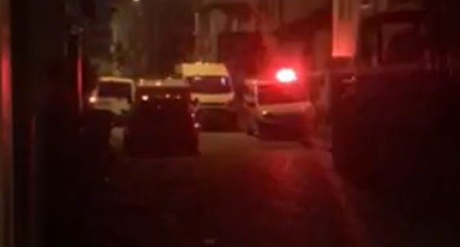 Gece yarısı gelip zile bastı, kapıyı açtıklarında kurşun yağdırdı