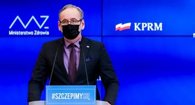Polonya’da koronavirüs kısıtlamaları uzatıldı