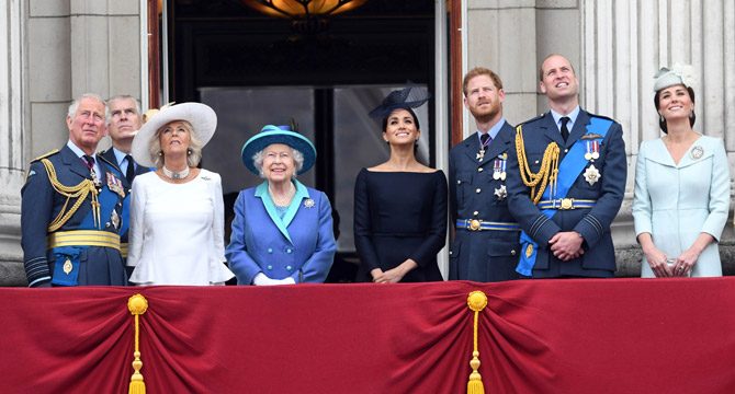 Prens Philip’in cenazesi öncesi kriz: Kraliçe üniforma giymeyi yasakladı