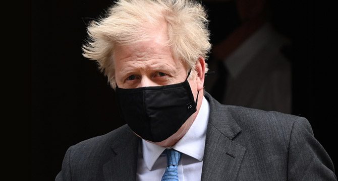 İngiltere Başbakanı Johnson'a ev yenileme soruşturması