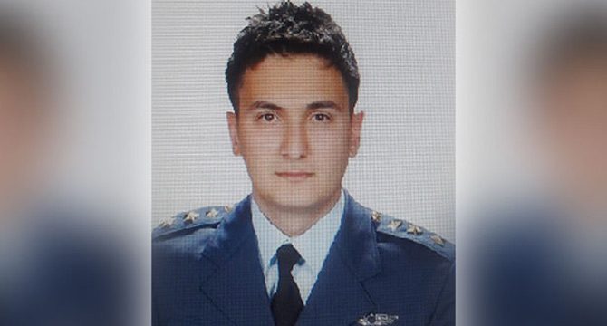 Kılıçdaroğlu ve Akşener'den şehit pilot için başsağlığı mesajı