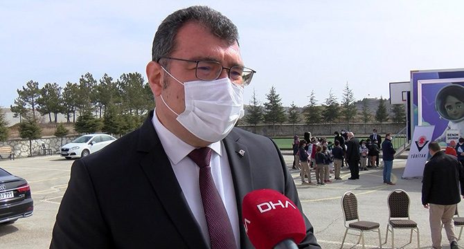 TÜBİTAK Başkanı Mandal’dan yerli aşı için gönüllü olun çağrısı