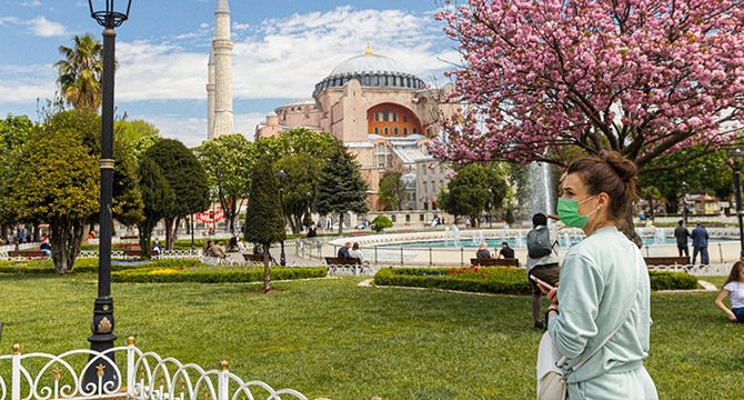Vali Yerlikaya, İstanbul’a gelen turist sayısını açıkladı