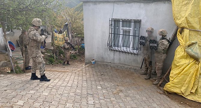 PKK operasyonu: Çok sayıda kişi gözaltına alındı