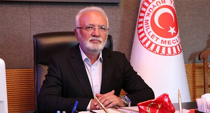 AK Parti'li Elitaş'tan 'Ali Babacan' açıklaması