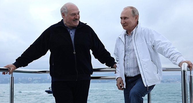 Putin ve Lukaşenko, muhalif gazeteci krizini görüştü