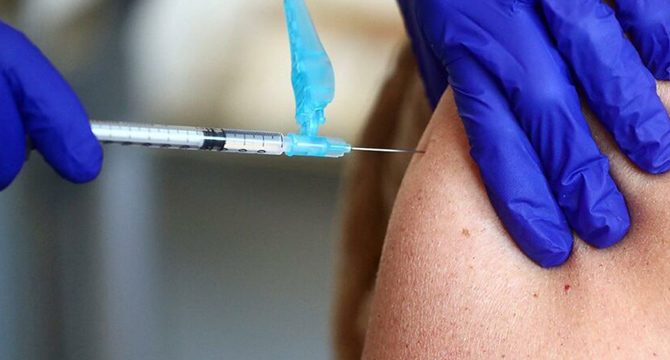 'İnaktif aşıda üçüncü doz gerekebilir'