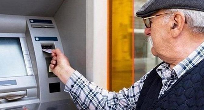 Emekli bayram ikramiyesi için tarih belli oldu