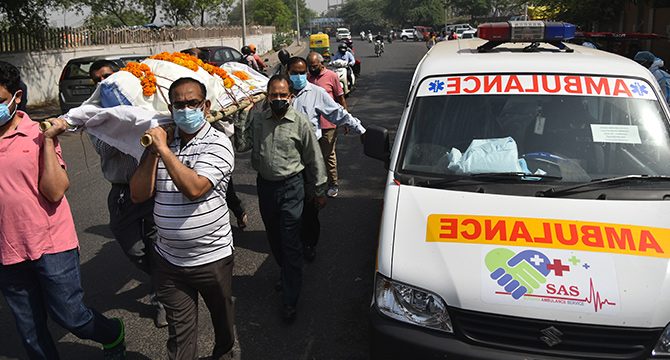 Hindistan'da vaka ve can kaybı sayısında yeni rekor