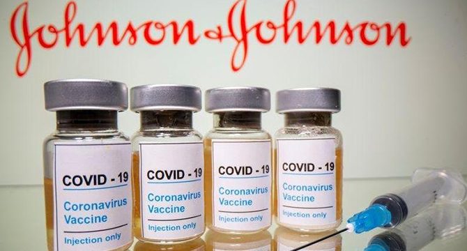 Bir ülke daha Johnson & Johnson’ı aşı programından çıkardı