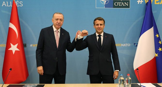 Cumhurbaşkanı Erdoğan NATO'da görüşmelere başladı