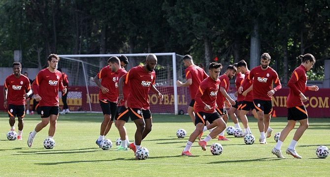 Galatasaray sezonu açtı