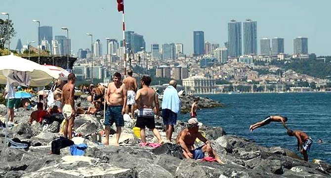 İstanbul’da hissedilen sıcaklık 42 derece oldu