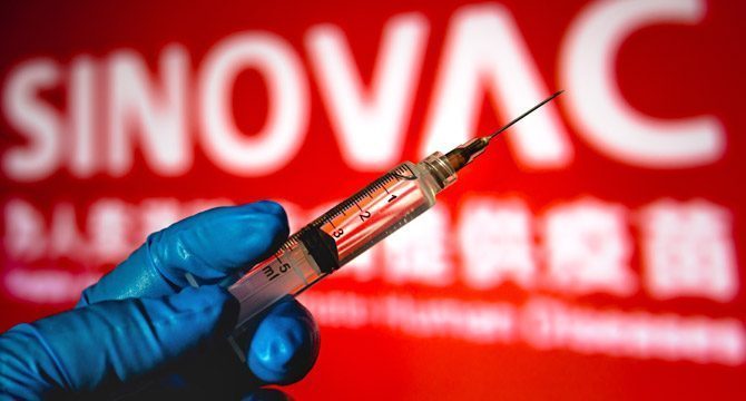 Türkiye’de Faz-3 çalışmaları tamamlandı: İşte iki doz Çin aşısının etkinlik oranı