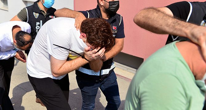 Baltalı tefeci suç makinesi çıktı