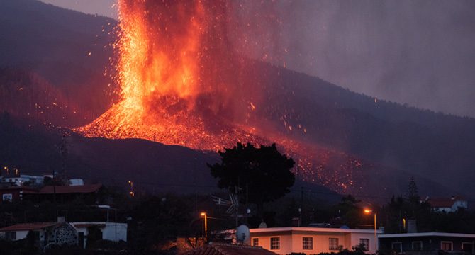 Kanarya Adaları'ndaki yanardağ felaketinin bilançosu ortaya çıktı