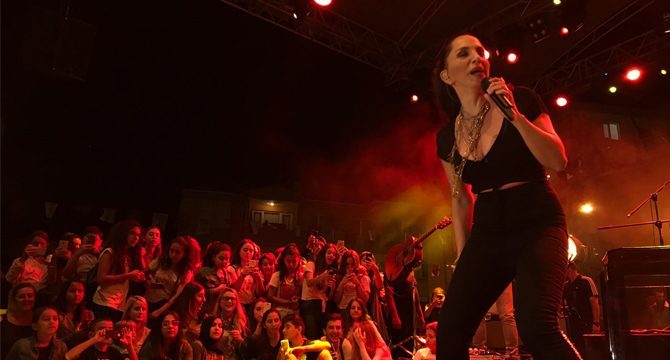 Sertab Erener hastanelik oldu: Konserler iptal
