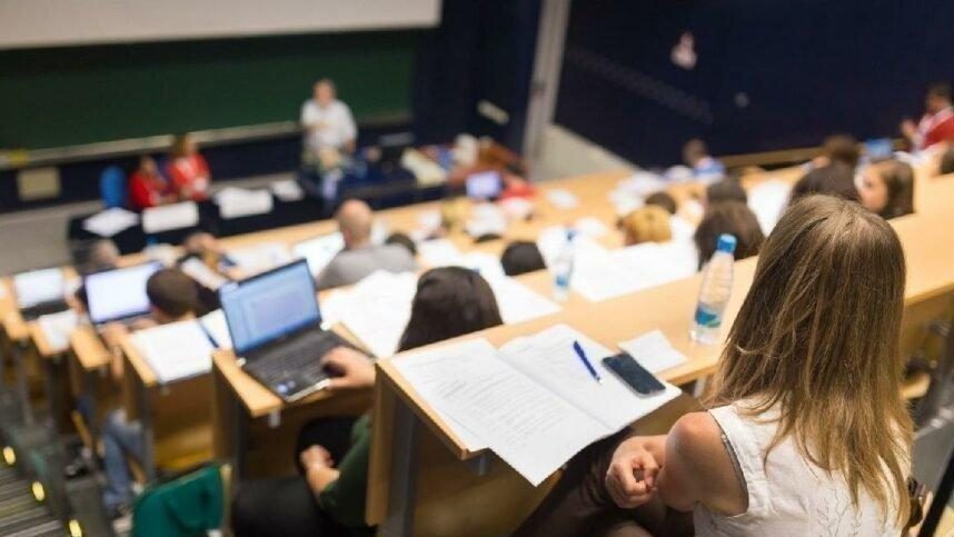 İzmir Bakırçay Üniversitesi 6 Öğretim Üyesi alıyor