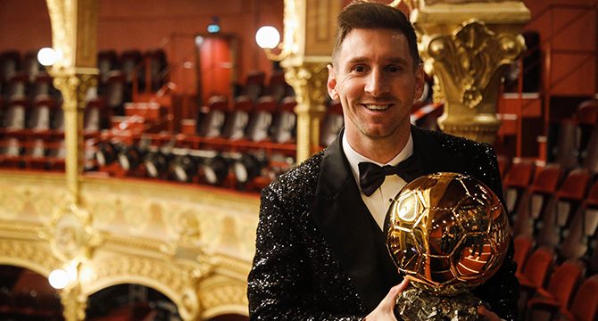 2021 Ballon d’Or ödülünü Lionel Messi kazandı