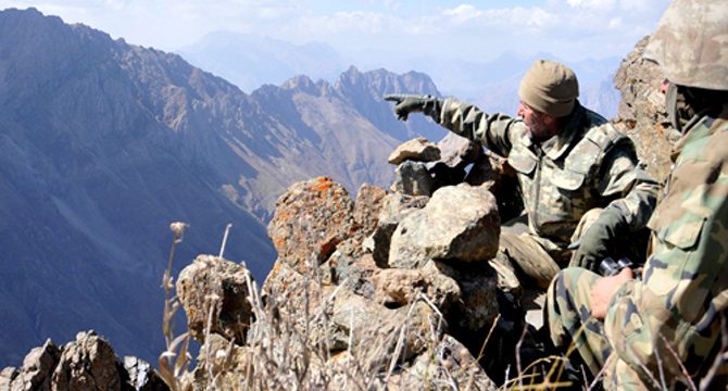 PKK’nın bölge sorumlularının mağarası ele geçirildi