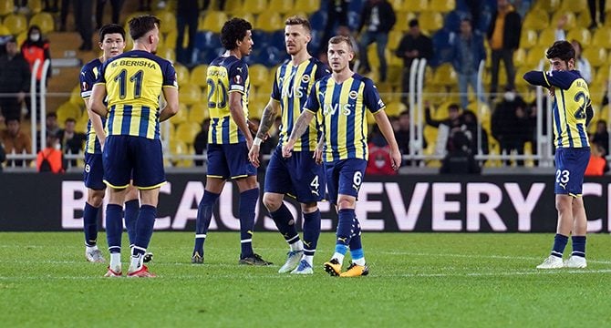 Fenerbahçe, UEFA Avrupa Ligi'ne beraberlikle veda etti