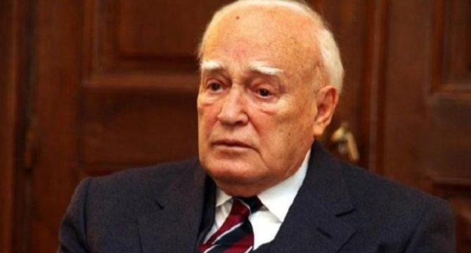 Yunanistan’ın eski cumhurbaşkanı hayatını kaybetti