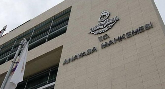 CHP'den 'Anayasa Mahkemesi' teklifi