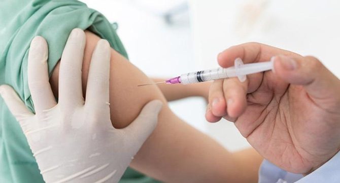 CHP’li Emir: Menenjit aşısı geri ödeme kapsamına alınmalı